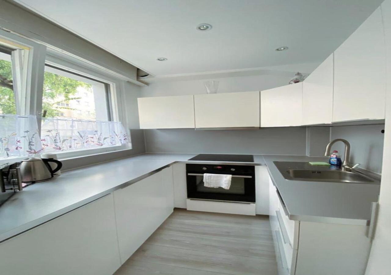 Apartment Im Zentrum Berlin Kudamm, City West ภายนอก รูปภาพ